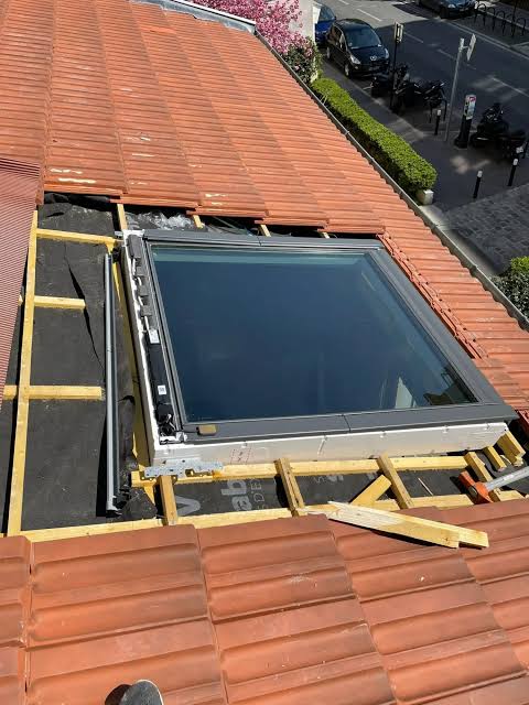 Fenêtres de toit (Velux) — chantier à Grenoble